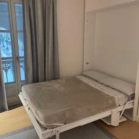 Apartment Plaza Maria Pita Center *